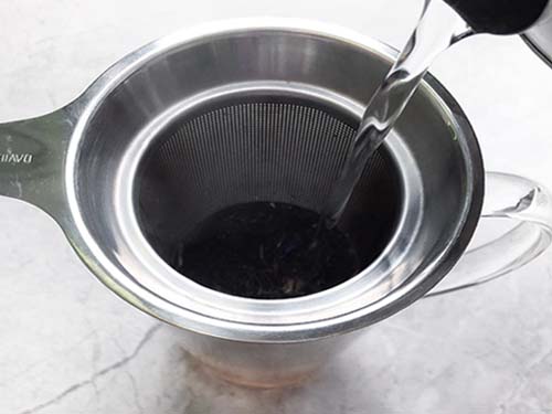 brew loose leaf tea step 4 heat water